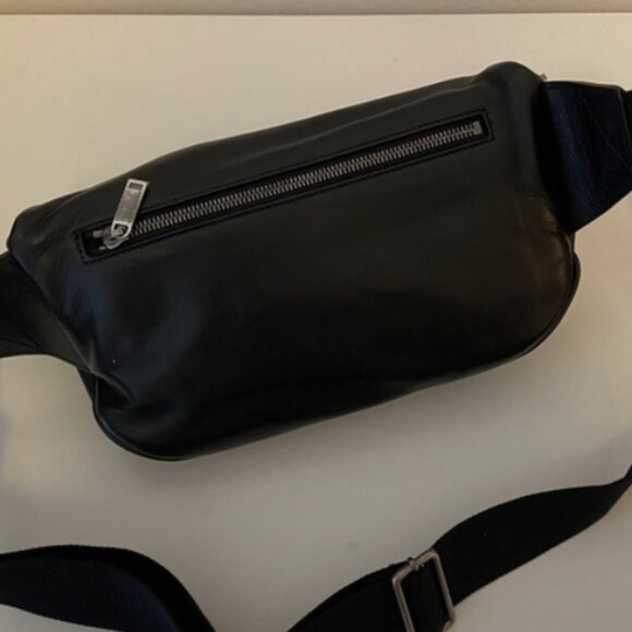 NWOT Saint Laurent Lambskin Leather Subway bumbag - Picture 3 of 16